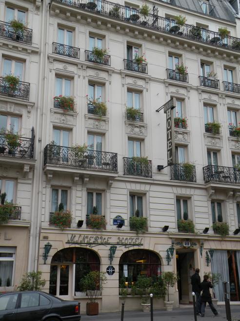  Minerve Hotel, rue des Ecoles, 5e